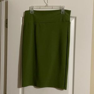 LulaRoe- green stretchy skirt